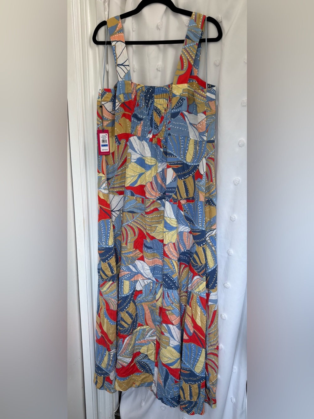 Vince Camuto Serene Sky Leaf-Print Maxi Dress